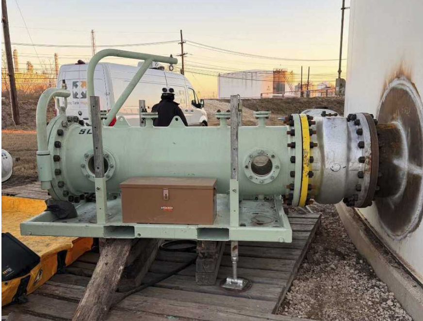 70' STYRENE TANK | PETROCHEMICAL — SIDE LAUNCH